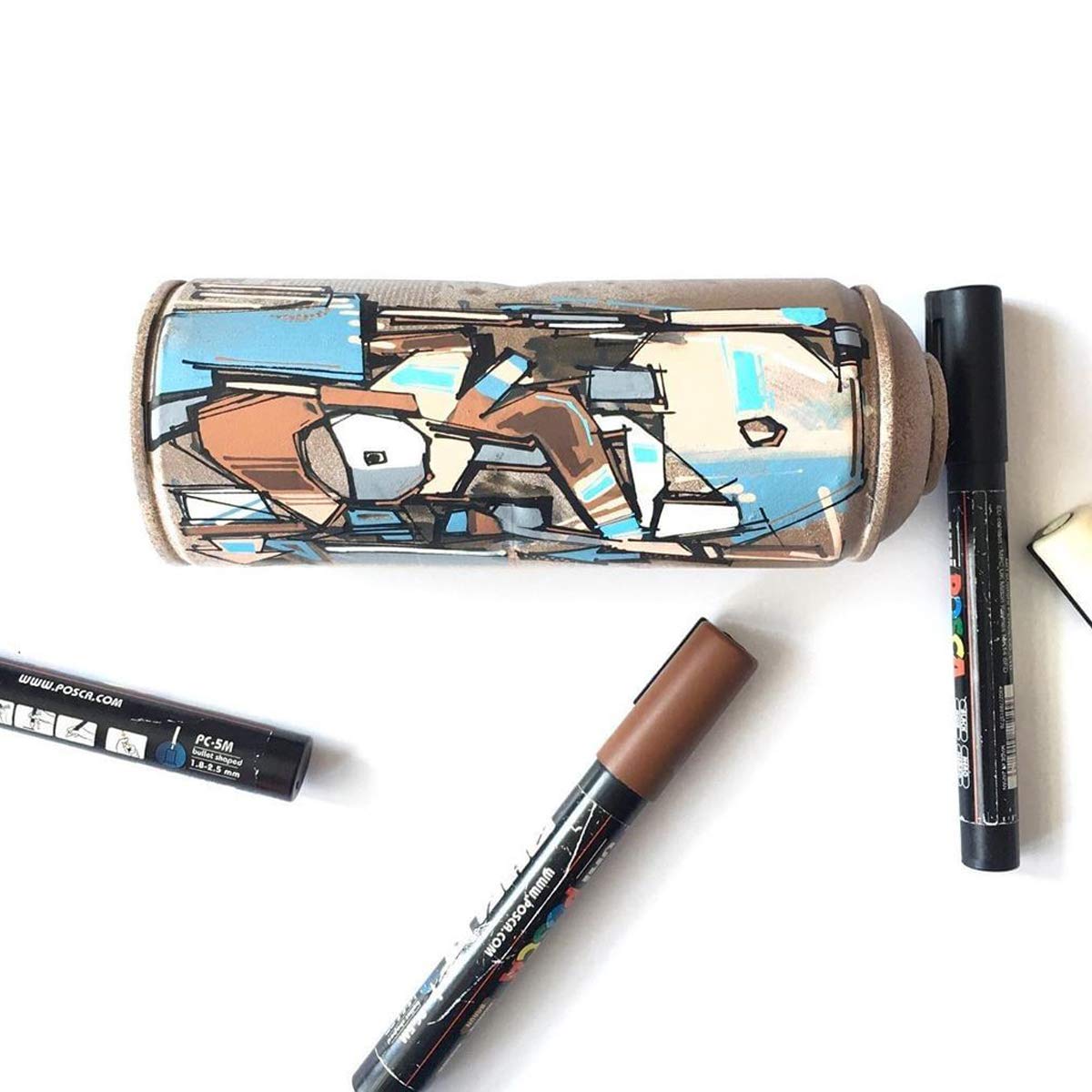 uni-ball Posca 5M 1.8 mm -2.5 mm Bullet Shaped Marker Pen, White Ink, Pack of 1 image 4