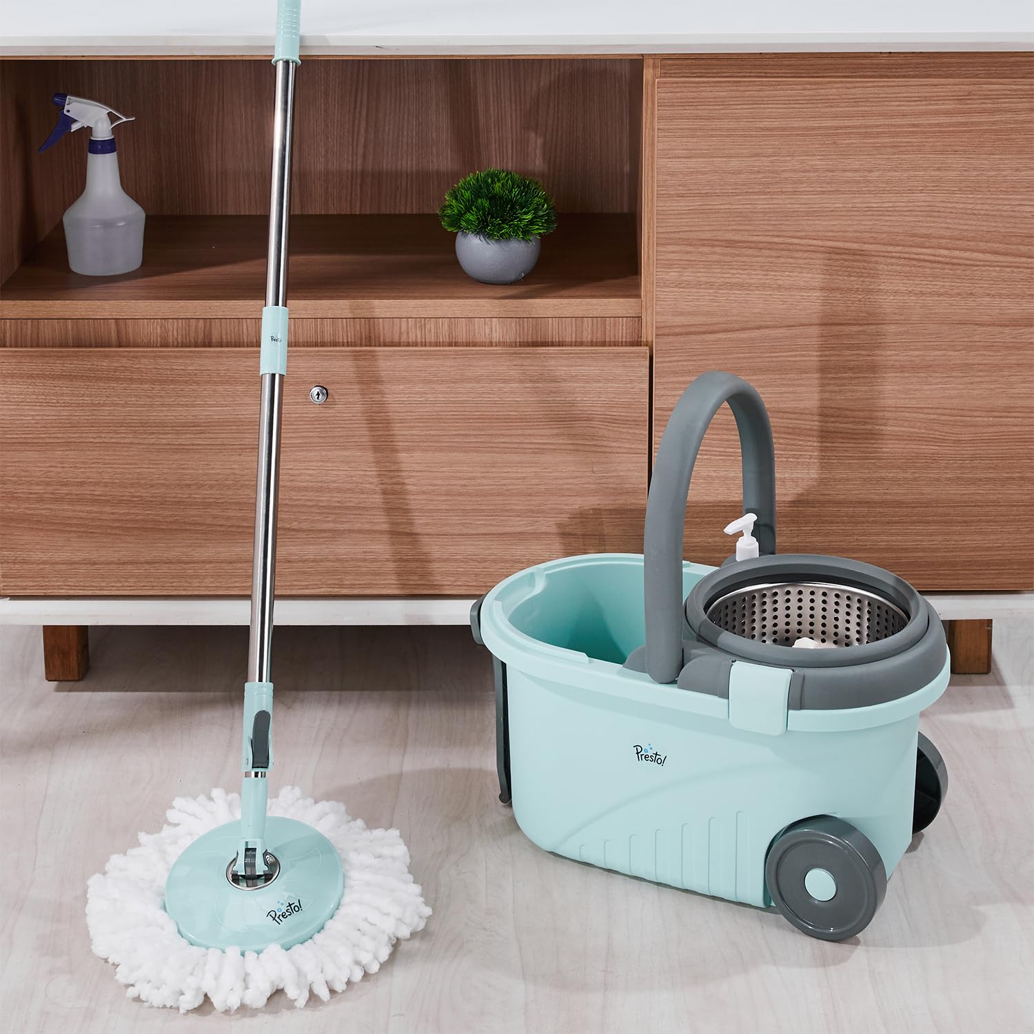 Amazon Brand – Presto! Clean Steel Spin Mop | Plastic & Stainless Steel | 2 Microfiber Refills | Big Wheels with Drag Handle | 360° Spin | Telescopic Handle | Green image 4